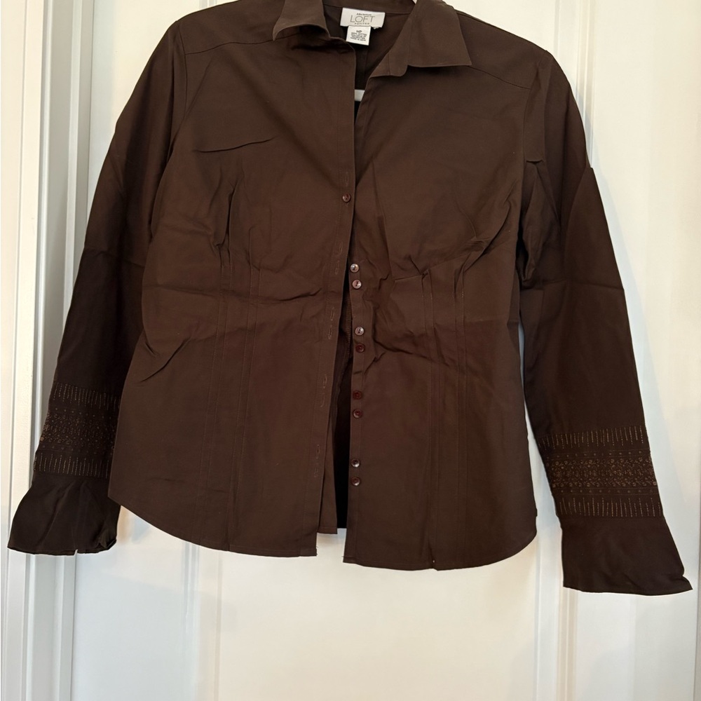 Ann Taylor LOFT Embroidered Button-Up Brown Blouse Petites MP 100% Cotton